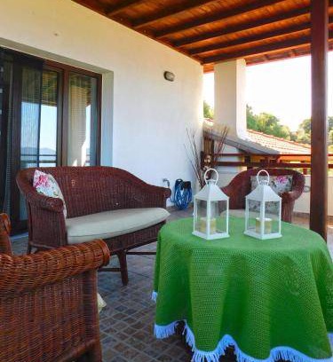 Aristotelis House | 120 m² House ∙ 3 bedrooms ∙ 8 guests
