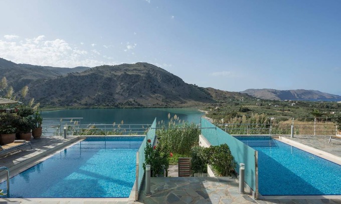 Kavallos House | 120 m² House ∙ 2 bedrooms ∙ 6 guests