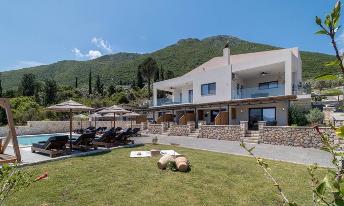 Spanokhorion Villa | 120 m² Villa ∙ 4 bedrooms ∙ 8 guests