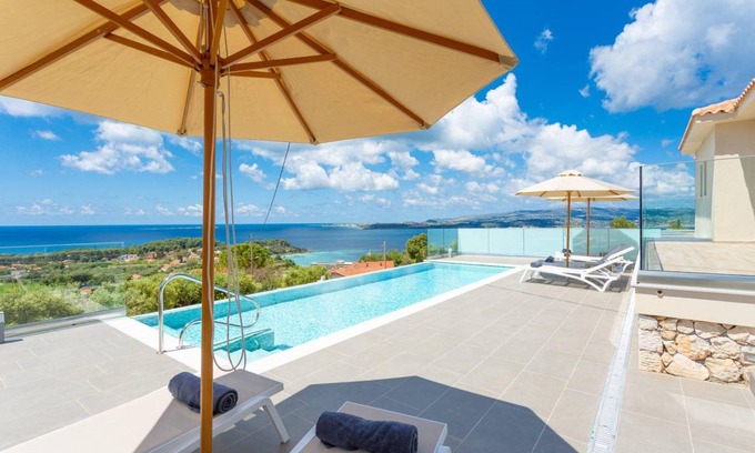 Lassi Villa | 125 m² Villa ∙ 3 bedrooms ∙ 6 guests