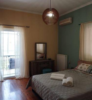 Asini House | 130 m² House ∙ 3 bedrooms ∙ 6 guests
