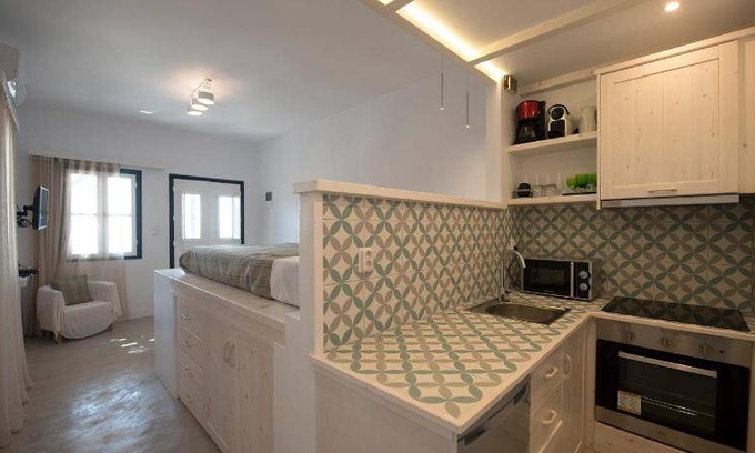 Kamari Apartment | 135 m² Serviced apartment ∙ 2 bedrooms ∙ 7 guests