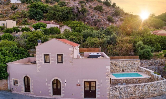 Maheri House | 140 m² House ∙ 3 bedrooms ∙ 7 guests