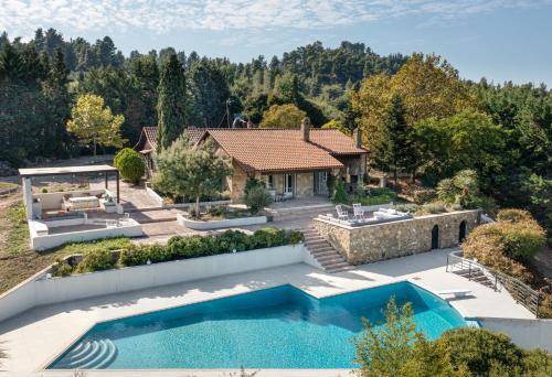 Kassandra Villa | 140 m² Villa ∙ 3 bedrooms ∙ 6 guests