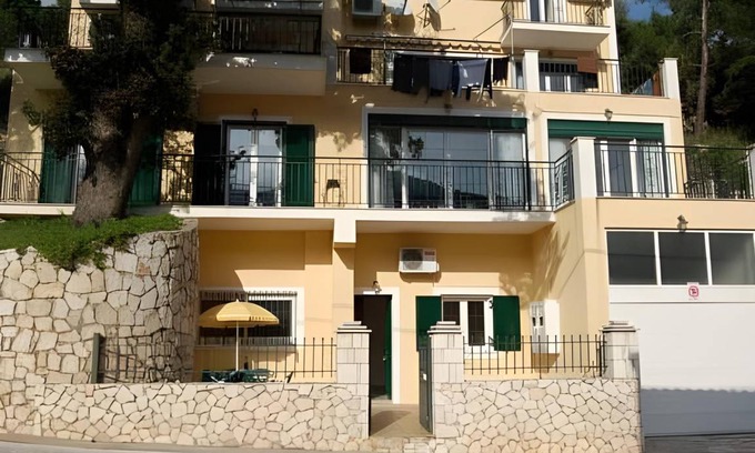 Agia Efimia Apartment | 141 m² Apartment ∙ 2 bedrooms ∙ 127 guests