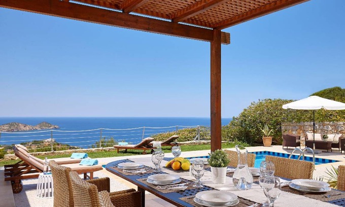 Drosia House | 150 m² House ∙ 3 bedrooms ∙ 7 guests