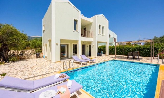 Sami Villa | 150 m² Villa ∙ 2 bedrooms ∙ 5 guests