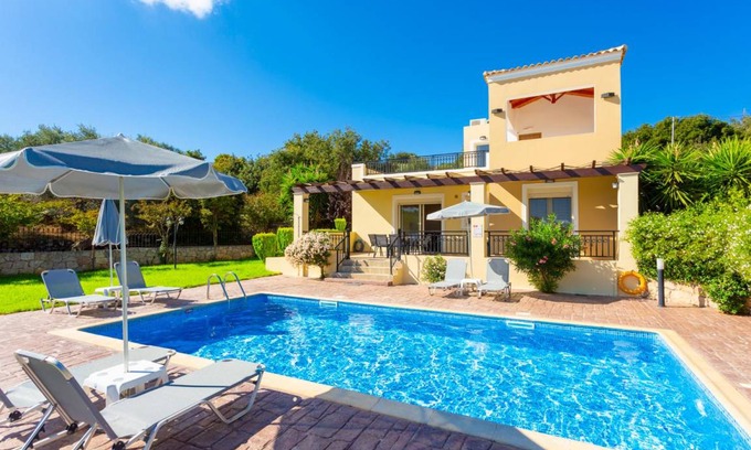 Gerani Villa | 160 m² Villa ∙ 3 bedrooms ∙ 6 guests
