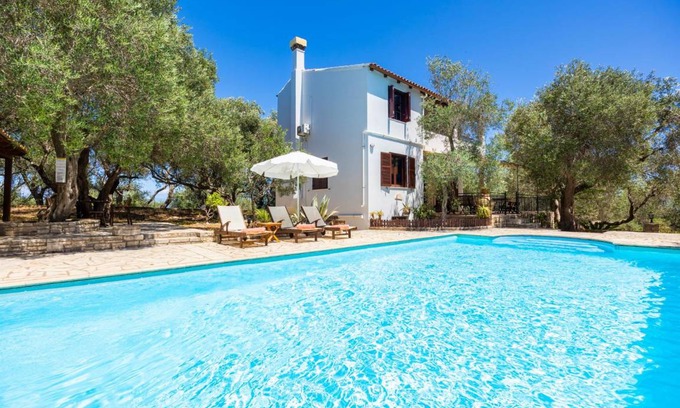 Magazia Villa | 180 m² Villa ∙ 3 bedrooms ∙ 6 guests