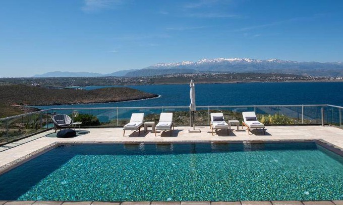 Tersanas Resort | 200 m² Resort ∙ 4 bedrooms ∙ 10 guests