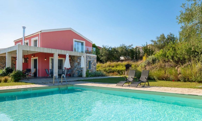 Poulades Villa | 220 m² Villa ∙ 3 bedrooms ∙ 8 guests