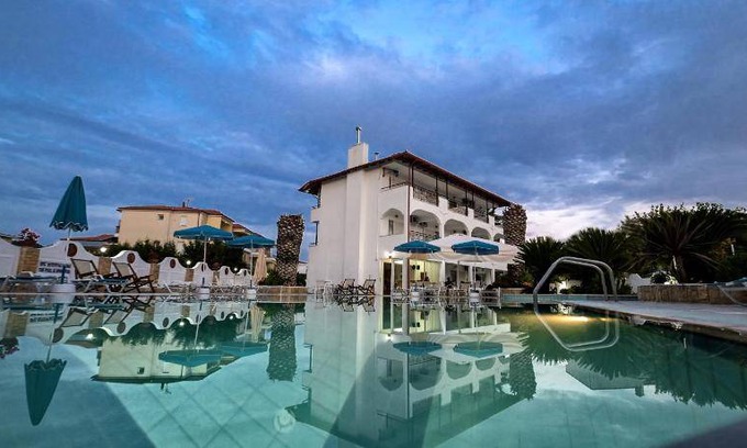 Skala Fourkas Hotel | 25 m² Hotel ∙ 3 guests