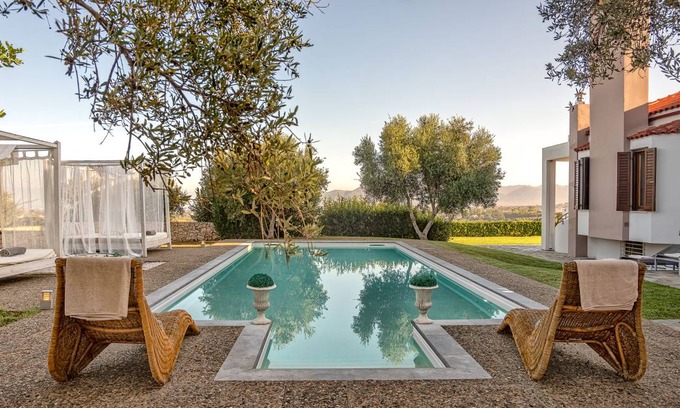 Kounoupidiana Villa | 250 m² Villa ∙ 5 bedrooms ∙ 10 guests