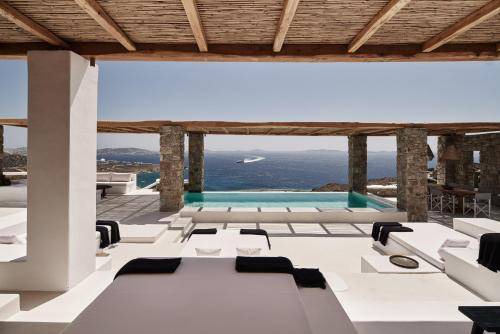 Faros Armenistis Villa | 275 m² Villa ∙ 6 bedrooms ∙ 12 guests