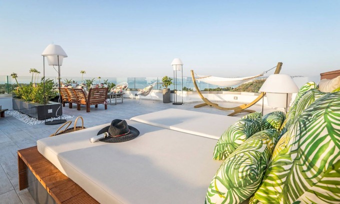 Daratsos Villa | 3-bedroom Design Villa