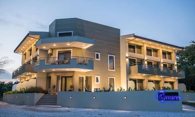 Gerakini Hotel | 32 m² Hotel ∙ 2 bedrooms ∙ 7 guests