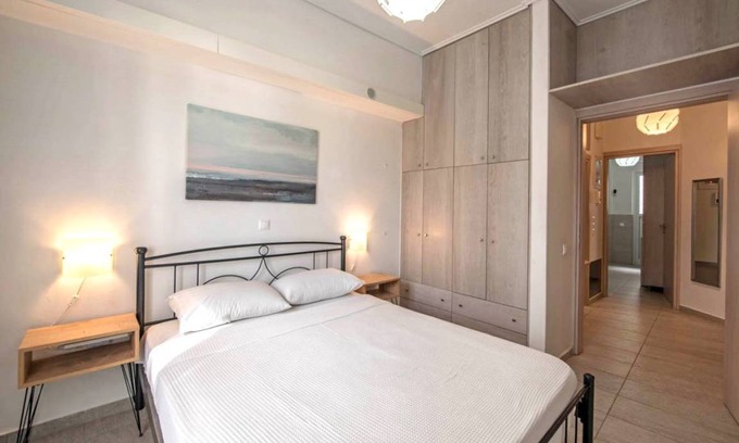 Thissio Apartment | 35 m² Apartment ∙ 1 bedroom ∙ 2 guests