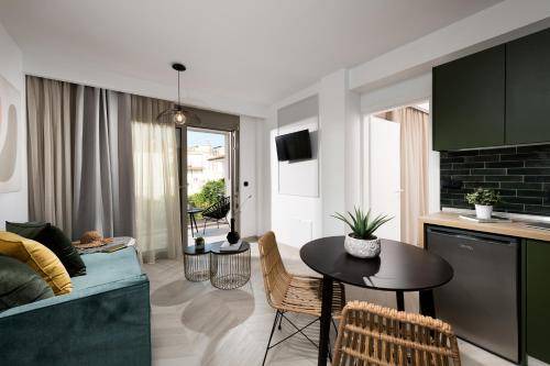 Thasos Town Apartment | 35 m² Apartment ∙ 4 guests