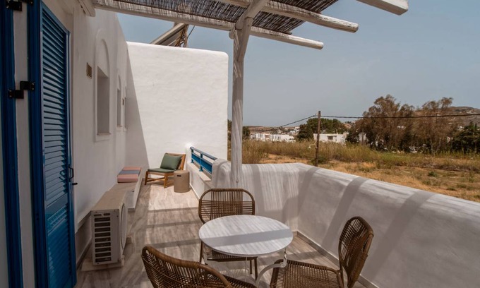 Paros Apartment | 35 m² Studio flat ∙ 1 bedroom ∙ 4 guests