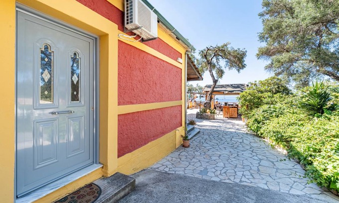 Sinarades Apartment | 35 m² Studio flat ∙ 1 bedroom ∙ 2 guests