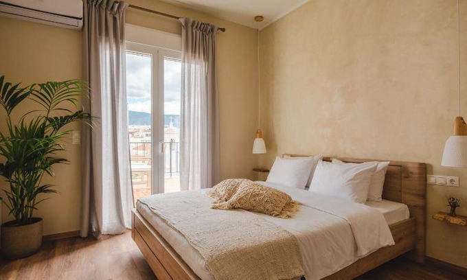 Monastiraki Apartment | 55 m² Serviced apartment ∙ 4 guests