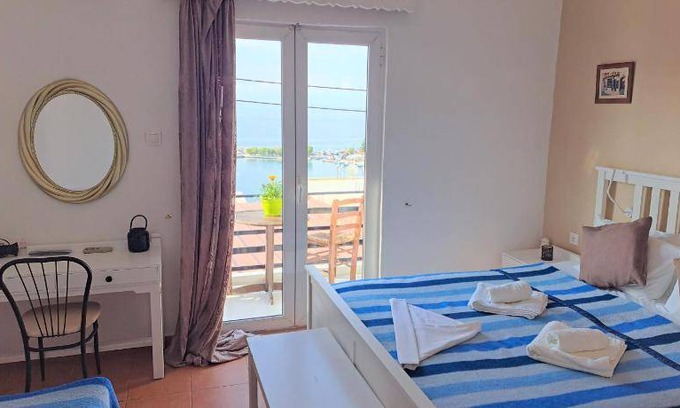 Pythagorion Apartment | 55 m² Serviced apartment ∙ 5 guests