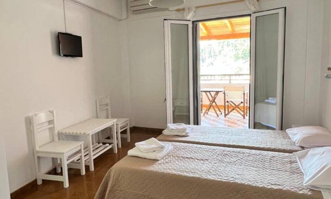 Lakka Apartment | 60 m² Apartment ∙ 4 guests