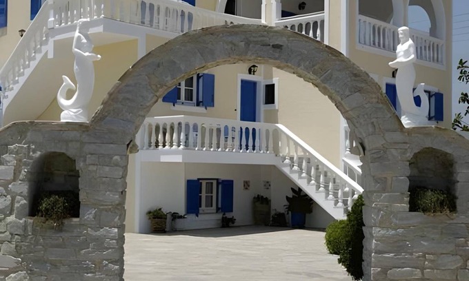 Ampelas Apartment | 60 m² Serviced apartment ∙ 4 guests