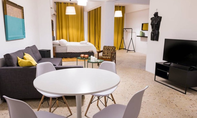 Monastiraki Apartment | 68 m² Apartment ∙ 4 guests