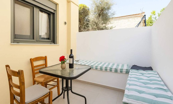 Petalidi Apartment | 70 m² Apartment ∙ 1 bedroom ∙ 5 guests