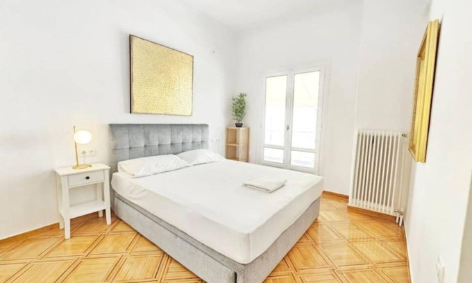 Platia Viktorias Apartment | 70 m² Apartment ∙ 2 bedrooms ∙ 3 guests