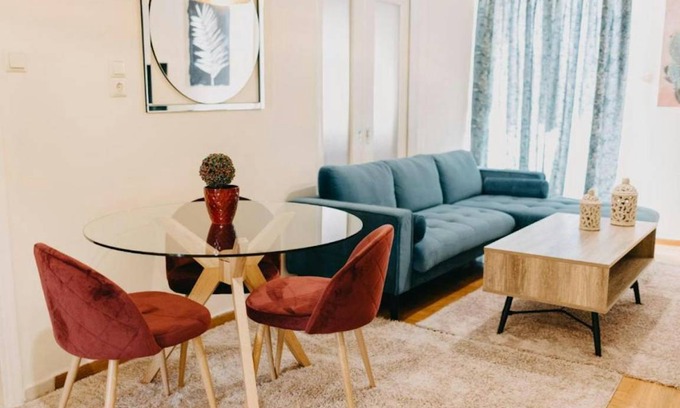 Patras Apartment | 70 m² Apartment ∙ 2 bedrooms ∙ 3 guests