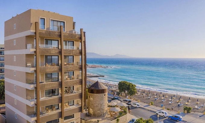 Rhodes Hotel | 70 m² Hotel ∙ 2 bedrooms ∙ 127 guests