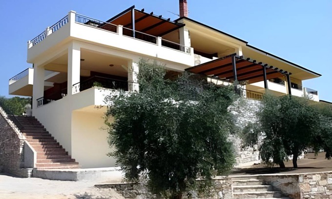 Pefkari Apartment | 70 m² Serviced apartment ∙ 2 bedrooms ∙ 10 guests
