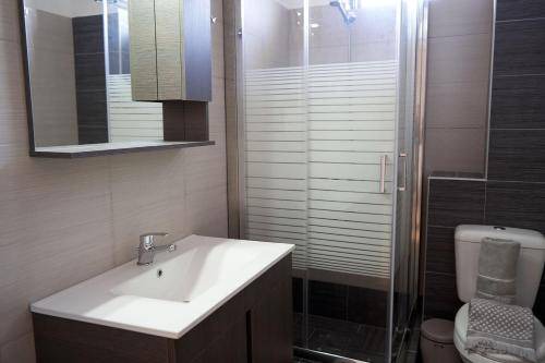 Pyrgos Apartment | 75 m² Apartment ∙ 2 bedrooms ∙ 4 guests