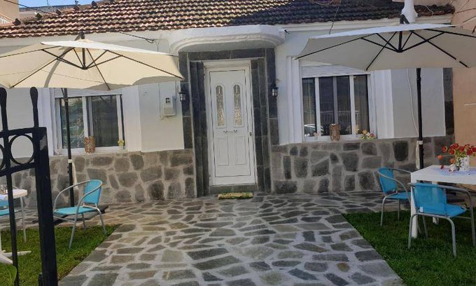 Nea Peramos House | 75 m² House ∙ 2 bedrooms ∙ 6 guests