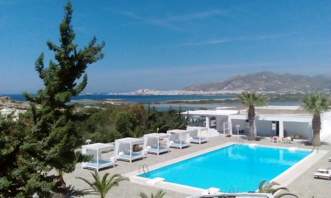 Agios Prokopios Apartment | 75 m² Serviced apartment ∙ 3 bedrooms ∙ 127 guests