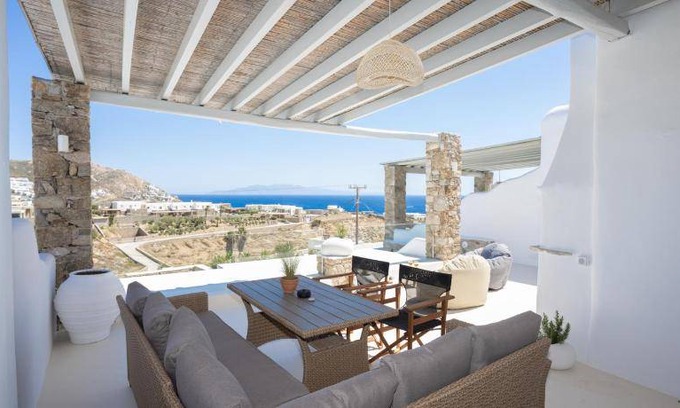 Elia Resort | 79 m² Resort ∙ 3 bedrooms ∙ 7 guests