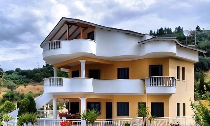 Zalongo Apartment | 80 m² Apartment ∙ 2 bedrooms ∙ 5 guests