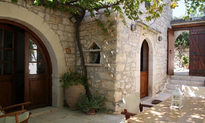 Douliana House | 80 m² House ∙ 1 bedroom ∙ 4 guests