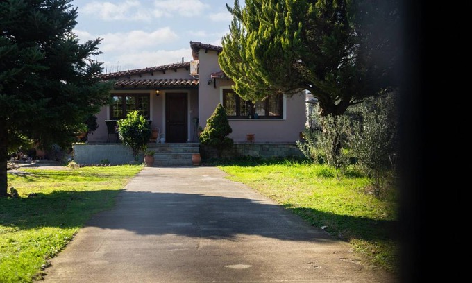 Peristera Apartment | 85 m² Apartment ∙ 2 bedrooms ∙ 4 guests