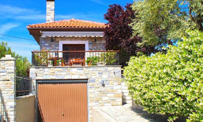 Kala Nera House | 94 m² House ∙ 3 bedrooms ∙ 9 guests