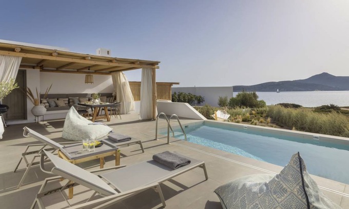 Antiparos Villa | 94 m² Villa ∙ 2 bedrooms ∙ 6 guests