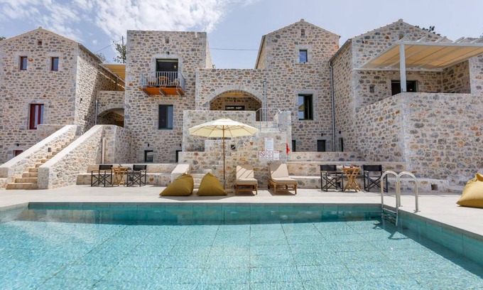Limeni House | 95 m² House ∙ 3 bedrooms ∙ 8 guests