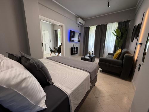Psirri Apartment | AES Athenean Elegance Suites - Historic Center