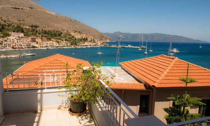 Agia Efimia Apartment | Agia Efimia Seaside 2b r Apartment