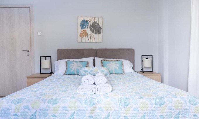 Palaio Faliro Apartment | Amazing Modern Apartment with Sea View