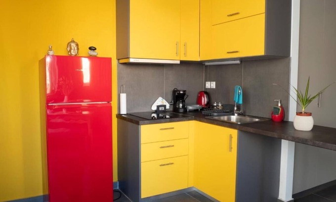 Thissio Apartment | An apartment in the heart of Athens near famous str Ermou and Romanian Agora.