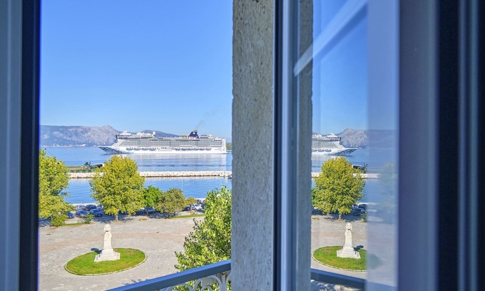Old Town Apartment | Anesis Apartment Corfu