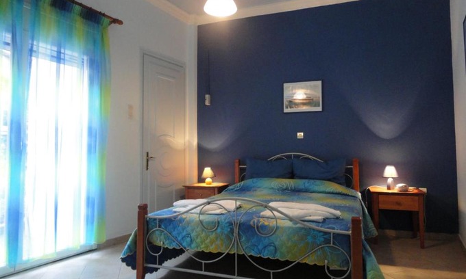 Ermoupoli Apartment | Apergis Rooms